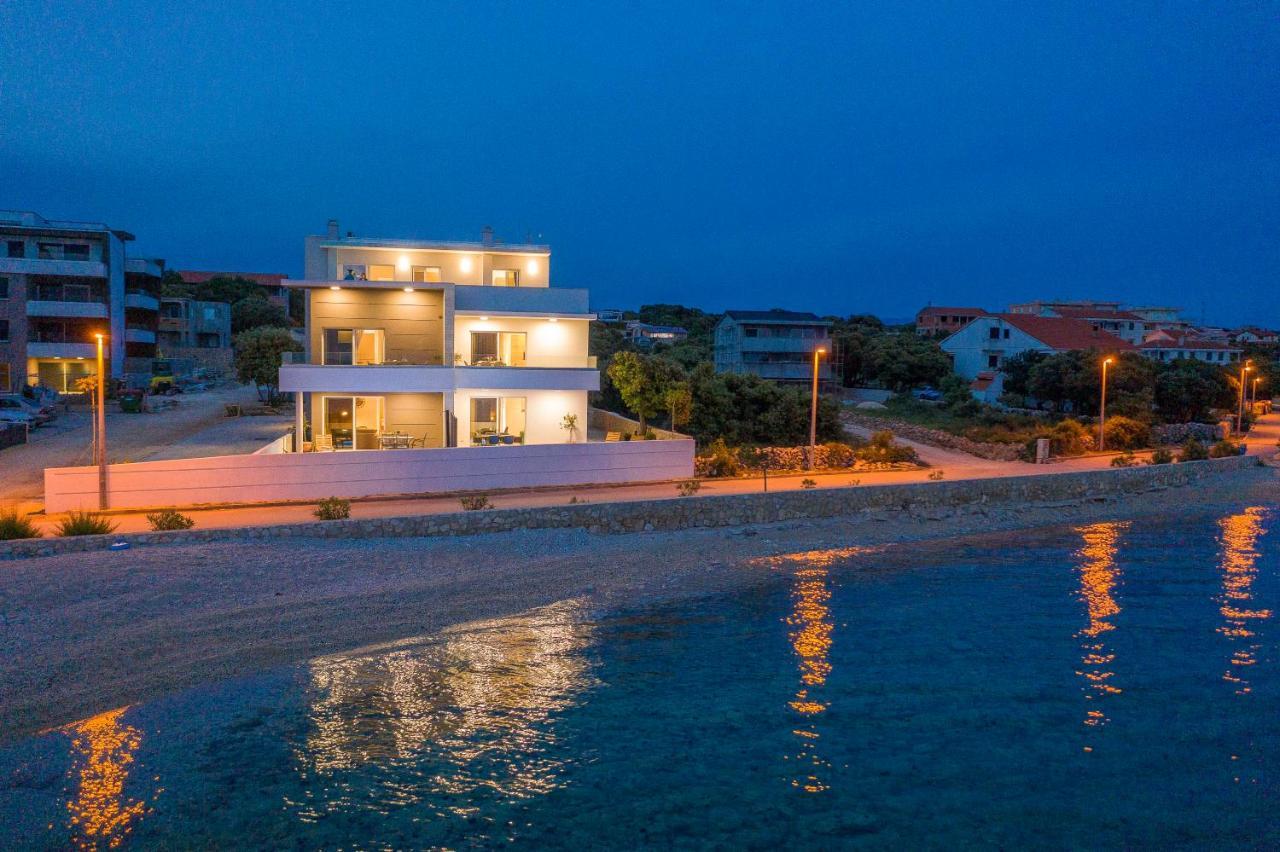 Villa Eni Apartments 1 Mandre Zewnętrze zdjęcie