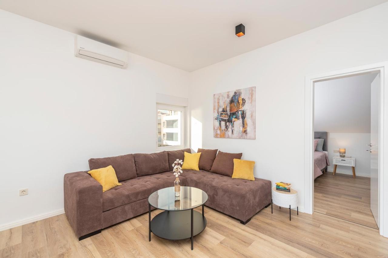 Villa Eni Apartments 1 Mandre Zewnętrze zdjęcie