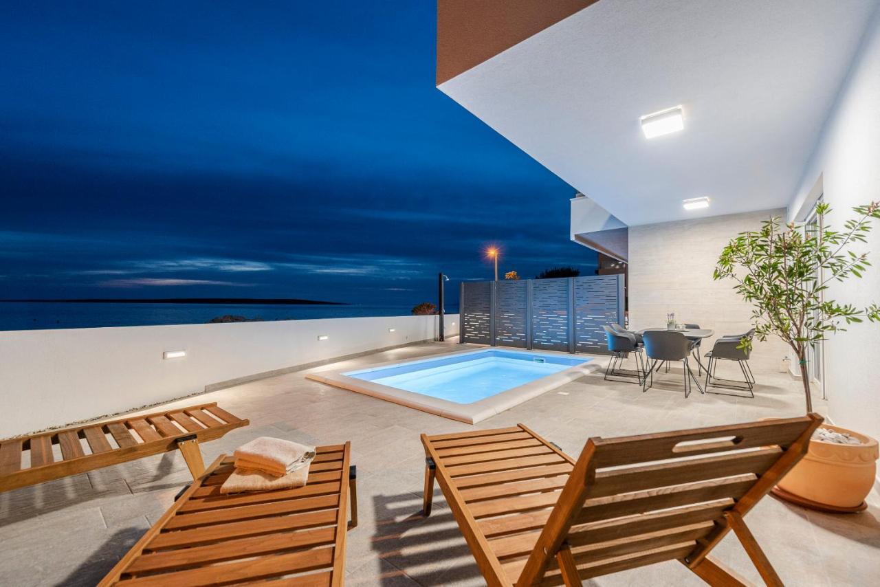 Villa Eni Apartments 1 Mandre Zewnętrze zdjęcie